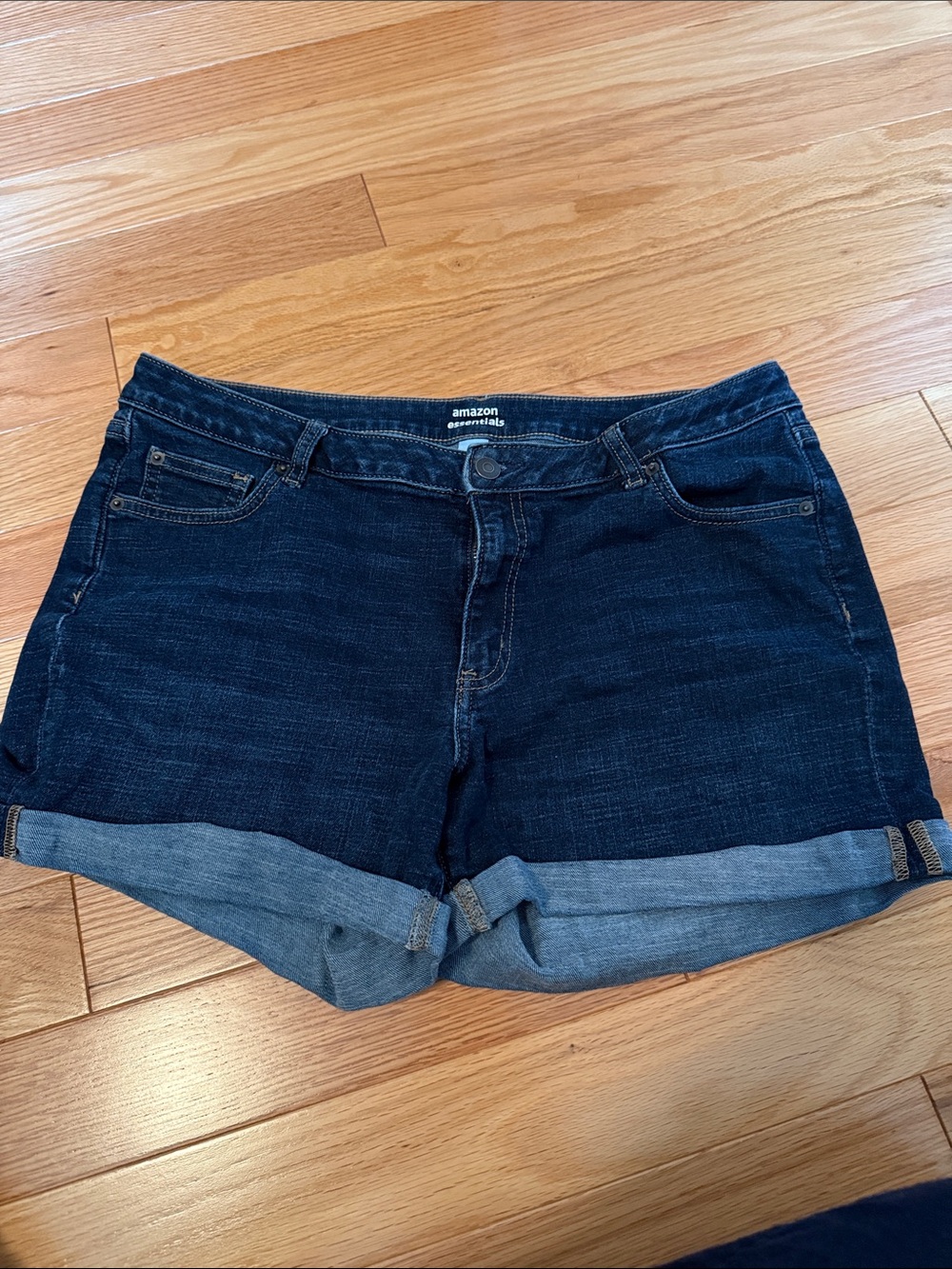 Amazon Essentials Navy Blue Rolled-Hem Women's Jean Shorts
